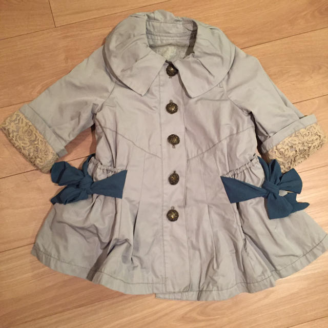 ANNA SUI mini(アナスイミニ)のアナスイミニ 110 コート キッズ/ベビー/マタニティのキッズ服女の子用(90cm~)(コート)の商品写真