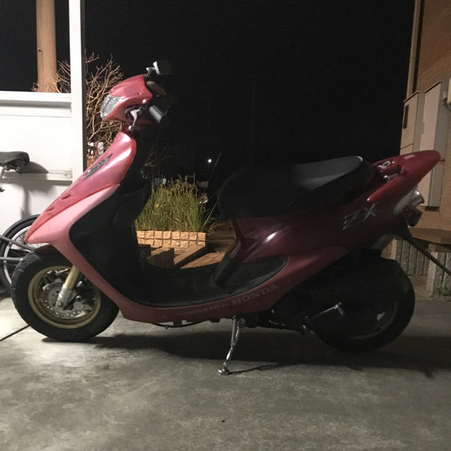 ホンダ - ライブディオZXレッドスケルトン外装のみの通販 by ホンダ - ライブディオZXレッドスケルトン外装のみの通販 by