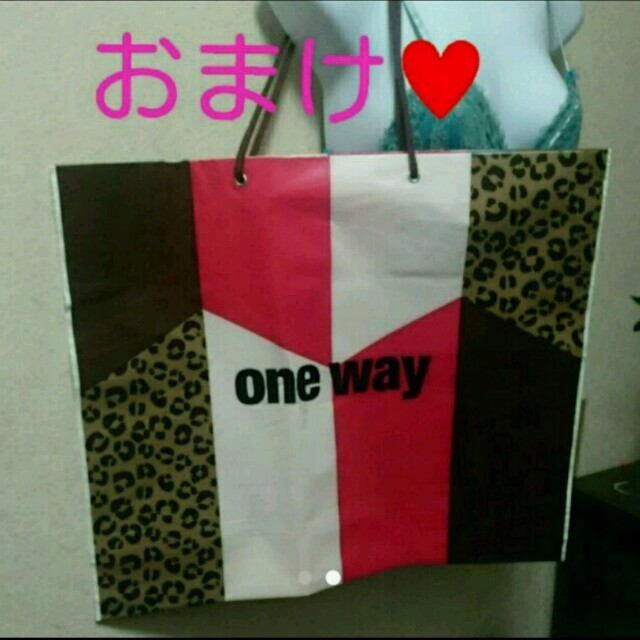 one*way(ワンウェイ)のone way ♡ ショッパー レディースのバッグ(ショップ袋)の商品写真