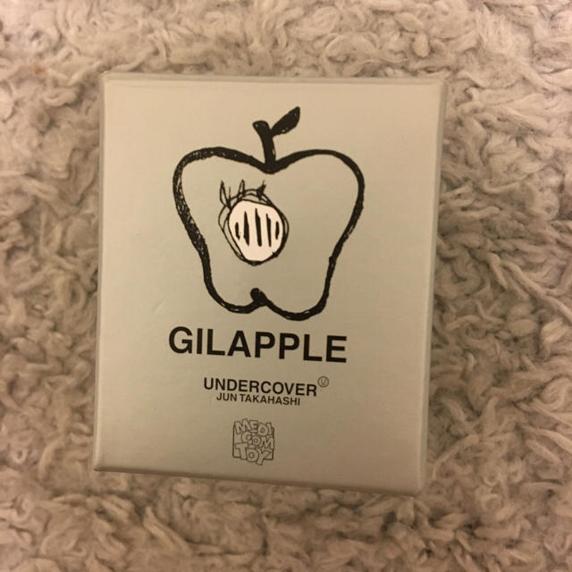 UNDERCOVER(アンダーカバー)のgilapple メンズのファッション小物(キーホルダー)の商品写真