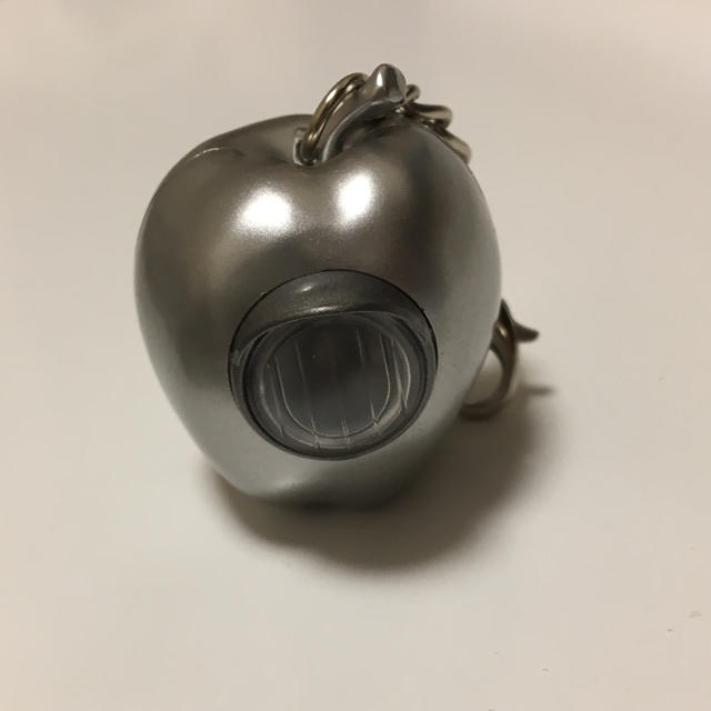 UNDERCOVER(アンダーカバー)のgilapple メンズのファッション小物(キーホルダー)の商品写真