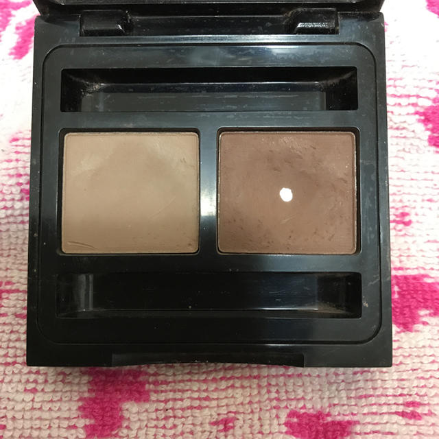 BOBBI BROWN(ボビイブラウン)のボビイブラウン♡♡眉パウダー コスメ/美容のベースメイク/化粧品(パウダーアイブロウ)の商品写真