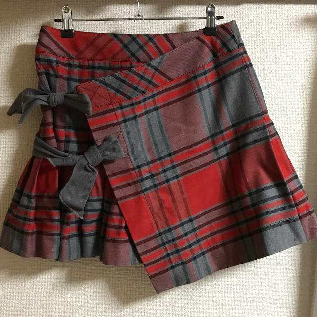 Vivienne Westwood ミニスカート