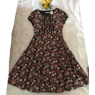 ローラアシュレイ(LAURA ASHLEY)のDみん様専用 ❤️HARＭONCA❤️【新品】薔薇のワンピース(ロングワンピース/マキシワンピース)