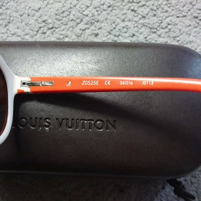 LOUIS VUITTON(ルイヴィトン)のヴィトン サングラス レディースのファッション小物(サングラス/メガネ)の商品写真