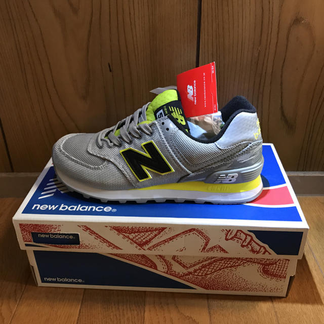 New Balance(ニューバランス)のNew balance レディースの靴/シューズ(スニーカー)の商品写真