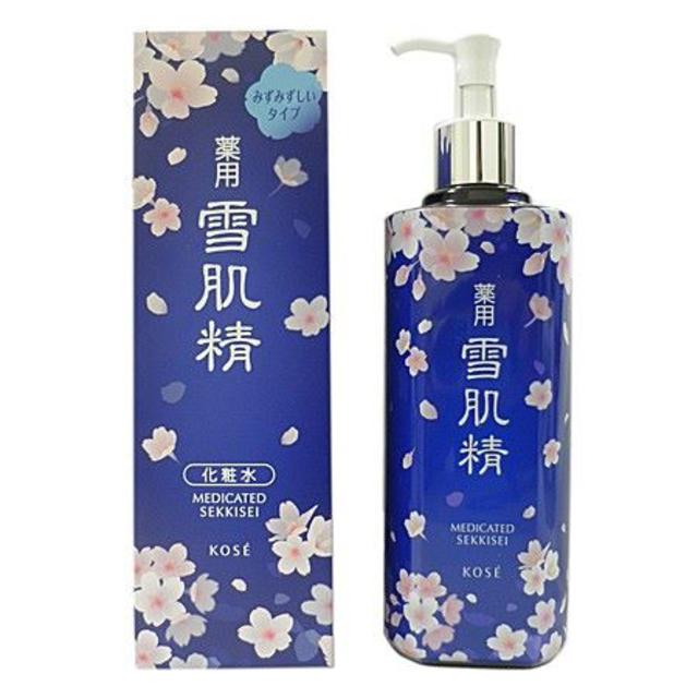 KOSE(コーセー)のコーセー 薬用 雪肌精 化粧水 ２０１７桜デザインボトル ５００ｍＬ コスメ/美容のスキンケア/基礎化粧品(化粧水/ローション)の商品写真