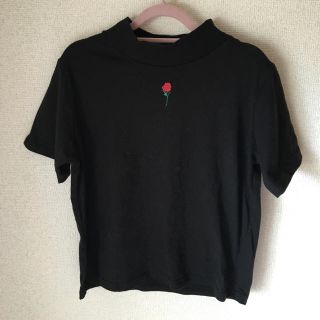 ダブルシー(wc)のWC　ハイネックバラ刺繍トップス(Tシャツ(半袖/袖なし))