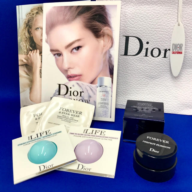 Dior(ディオール)の豪華 ディオールケアリングセット コスメ/美容のキット/セット(コフレ/メイクアップセット)の商品写真
