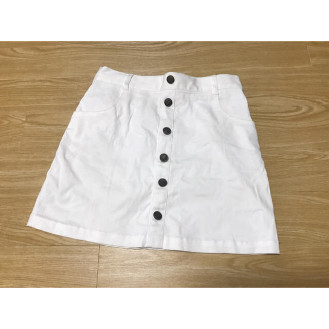 GRL(グレイル)の白 デニムスカート レディースのスカート(ミニスカート)の商品写真