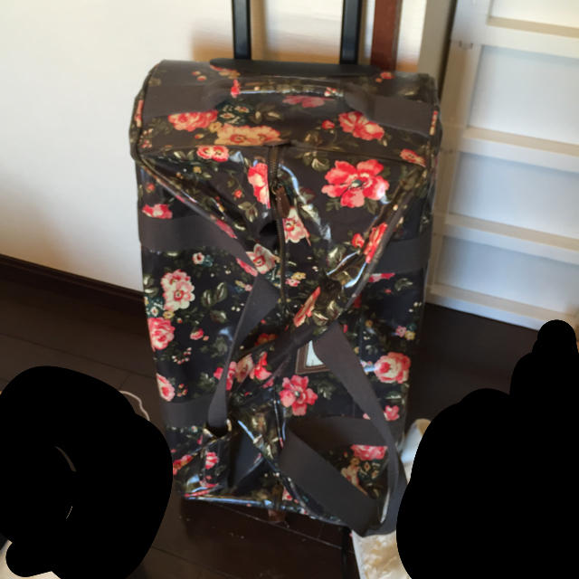 Cath Kidston(キャスキッドソン)のキャスキッドソン 花柄キャリーバッグ❤️ レディースのバッグ(スーツケース/キャリーバッグ)の商品写真
