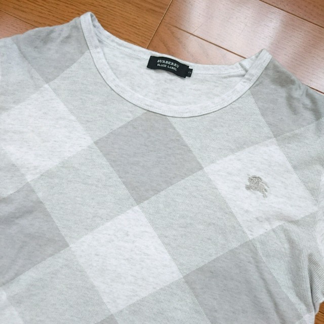 BURBERRY(バーバリー)の美品 BURBERRY BLACK LABEL 半袖クルーネックTシャツ グレー メンズのトップス(Tシャツ/カットソー(半袖/袖なし))の商品写真