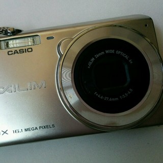 カシオ(CASIO)のCASIO　EX-ZS26(コンパクトデジタルカメラ)