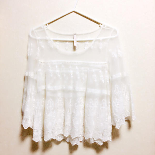 ANOTHER EDITION(アナザーエディション)の新品タグなし ◯ 刺繍 レース tops.! レディースのトップス(シャツ/ブラウス(長袖/七分))の商品写真