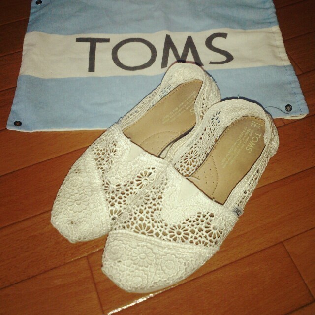 TOMS ♡レース レディースの靴/シューズ(スニーカー)の商品写真