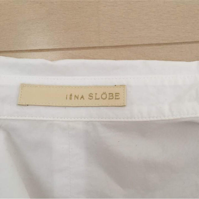 SLOBE IENA(スローブイエナ)のIENA SLOBE スキッパーシャツ ブラウス レディースのトップス(シャツ/ブラウス(長袖/七分))の商品写真