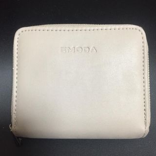 エモダ(EMODA)のEMODA＊ミニウォレット ベージュ(財布)