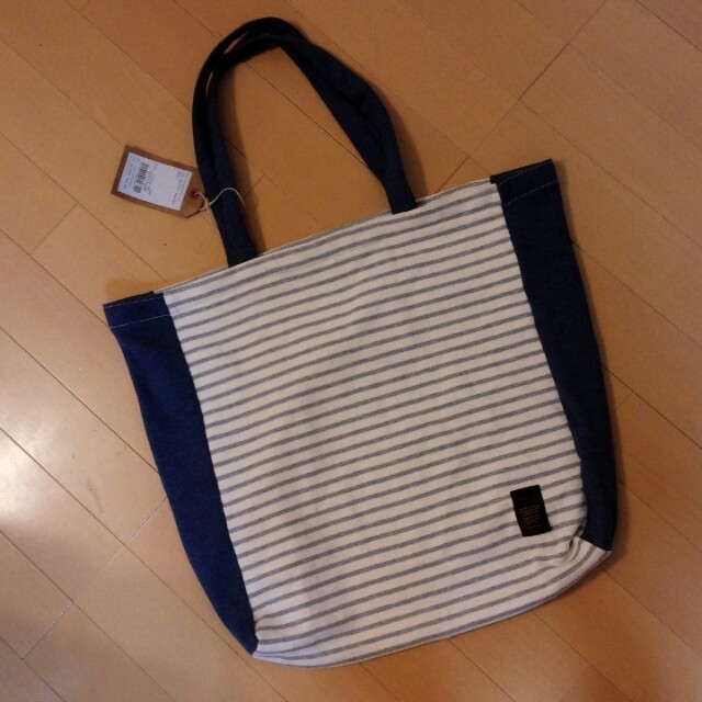 Ungrid(アングリッド)の最安値ﾉﾍﾞﾙﾃｨのｽｳｪｯﾄBag♡ レディースのバッグ(トートバッグ)の商品写真