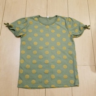ニシマツヤ(西松屋)の女の子　130  ドットTシャツ (Tシャツ/カットソー)