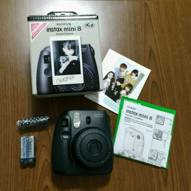 富士フイルム(フジフイルム)の【Aya asa様　専用!!】FUJIFILM instax mini8 黒 スマホ/家電/カメラのカメラ(フィルムカメラ)の商品写真