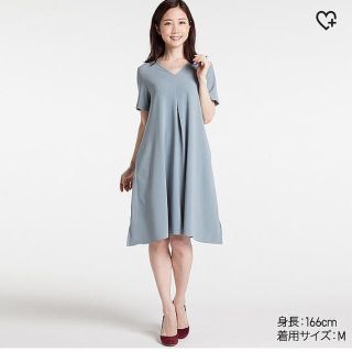 ユニクロ(UNIQLO)のユニクロ ワンピース(ひざ丈ワンピース)