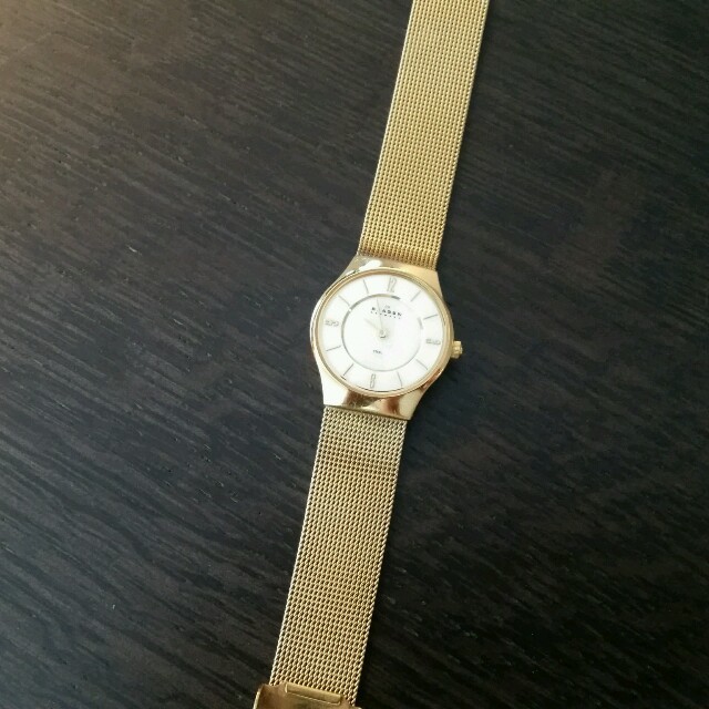 SKAGEN(スカーゲン)のSKAGEN スカーゲン ゴールド 腕時計 ステンレス デンマーク レディースのファッション小物(腕時計)の商品写真