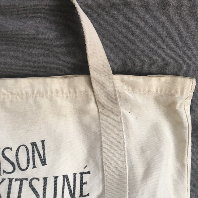 MAISON KITSUNE'(メゾンキツネ)のMAISON KITSUNE トートバッグ レディースのバッグ(トートバッグ)の商品写真