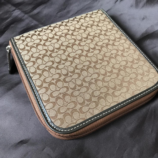 COACH(コーチ)の新品★ COACH  CD、DVDケース レディースのファッション小物(その他)の商品写真