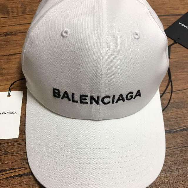 確実正規品 Balenciaga  キャップ ホワイト 白