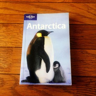 lonely planet Antarctica(地図/旅行ガイド)