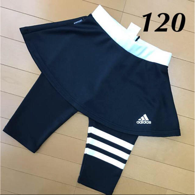 adidas(アディダス)の新品 120㎝ アディダス レギンス スカート キッズ キッズ/ベビー/マタニティのキッズ服女の子用(90cm~)(パンツ/スパッツ)の商品写真