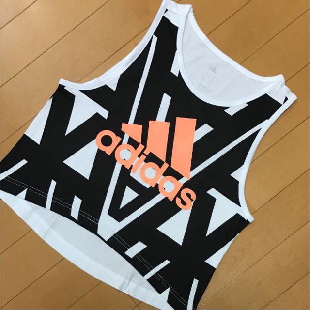 adidas(アディダス)の新品 150㎝ アディダス  スカート タンクトップ セット キッズ/ベビー/マタニティのキッズ服女の子用(90cm~)(スカート)の商品写真