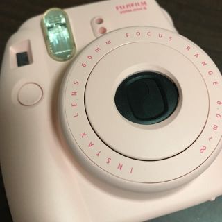 フジフイルム(富士フイルム)のチェキ instaxmini8(フィルムカメラ)