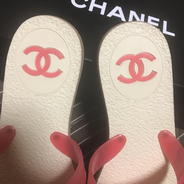 CHANEL(シャネル)のなぎちょび様専用 CHANEL サンダル レディースの靴/シューズ(サンダル)の商品写真