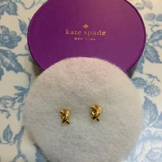 ケイトスペードニューヨーク(kate spade new york)のKate spadeのゴールドピアス(ピアス)