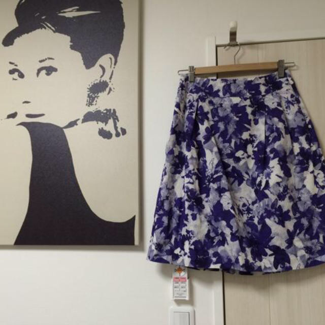 NOLLEY'S(ノーリーズ)のノーリーズ♡ぼかし花柄スカート レディースのスカート(ひざ丈スカート)の商品写真