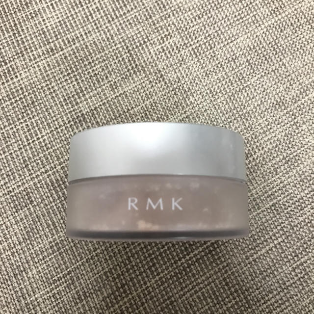 RMK(アールエムケー)のRMK トランスルーセントフェイスパウダー コスメ/美容のベースメイク/化粧品(フェイスパウダー)の商品写真