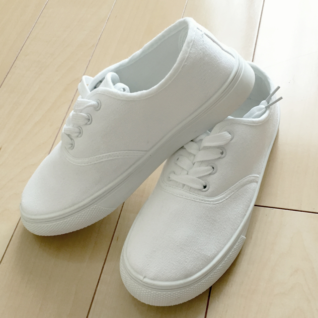 スニーカー   ホワイト♡白 レディースの靴/シューズ(スニーカー)の商品写真