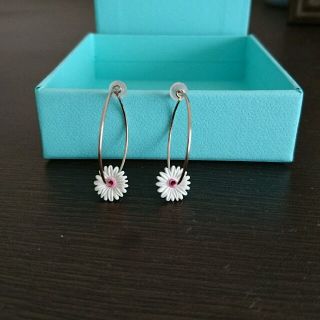 スタージュエリー(STAR JEWELRY)のSTAR JEWELRY 花フープピアス スタージュエリー(ピアス)