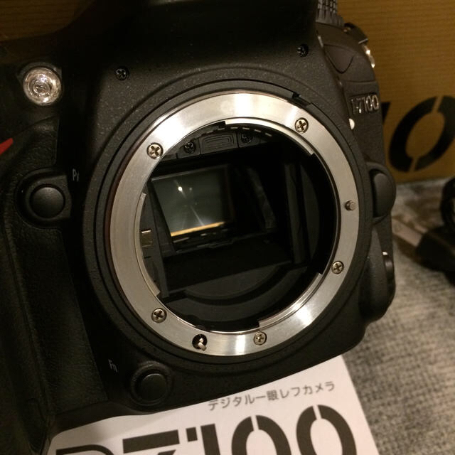 Nikon - ☆極美品送料無料☆ニコン D7100 一眼レフ ボディ おまけ付
