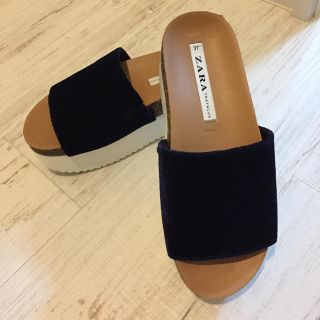 ザラ(ZARA)のじょん★いる様専用(サンダル)