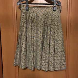 バーバリー(BURBERRY)の購入者様(ひざ丈スカート)