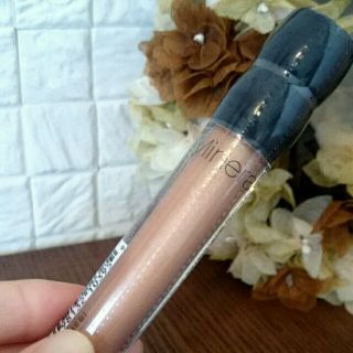 ベアミネラル(bareMinerals)の新品未使用 ﾍﾞｱﾐﾈﾗﾙ ﾘｯﾌﾟｸﾞﾛｽ(リップグロス)