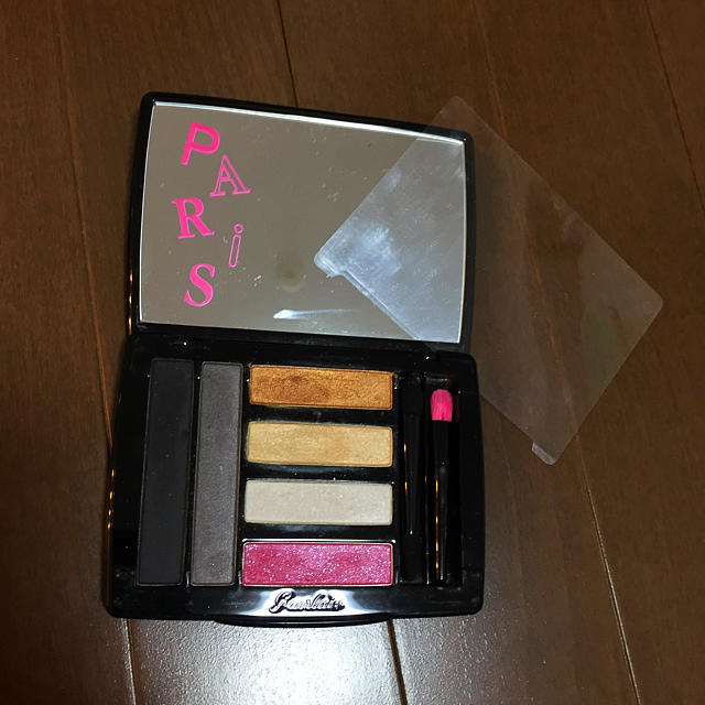 GUERLAIN(ゲラン)のゲラン アイシャドウ クレイジーパリ コスメ/美容のベースメイク/化粧品(アイシャドウ)の商品写真