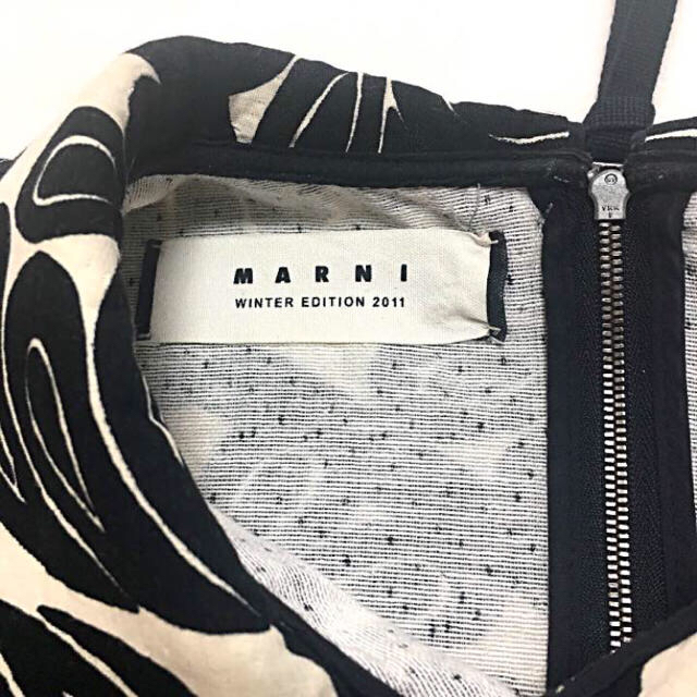 Marni(マルニ)のMARNI EDITION ブラウス レディースのトップス(シャツ/ブラウス(半袖/袖なし))の商品写真