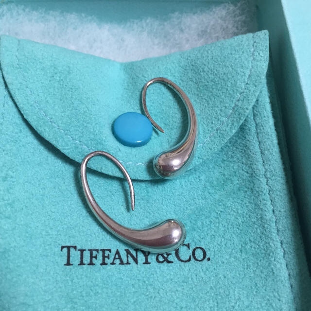 レディースティファニー TIFFANY&Co.  ティアドロップピアス