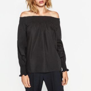 ザラ(ZARA)のZara オフショルダー トップス ブラック Asos 梨花(Tシャツ(長袖/七分))