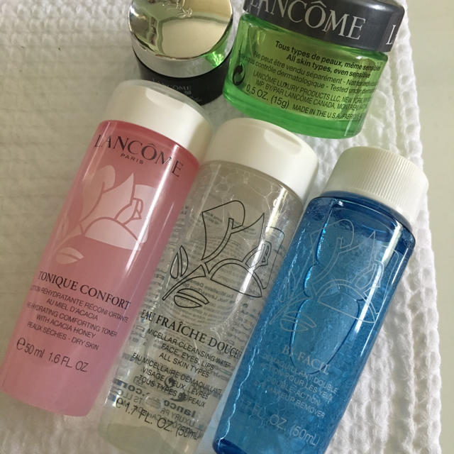 LANCOME(ランコム)の新品未開封 ランコム セット  コスメ/美容のキット/セット(サンプル/トライアルキット)の商品写真