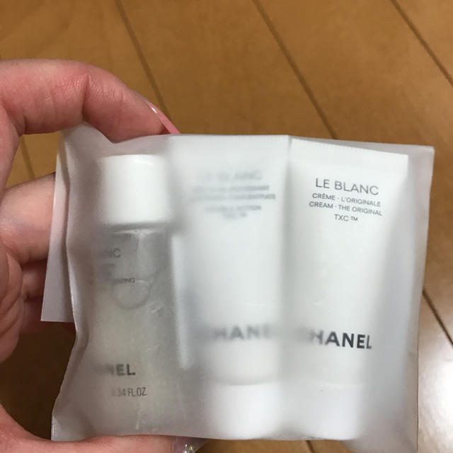 CHANEL(シャネル)の【未開封】CHANEL サンプル コスメ/美容のキット/セット(サンプル/トライアルキット)の商品写真