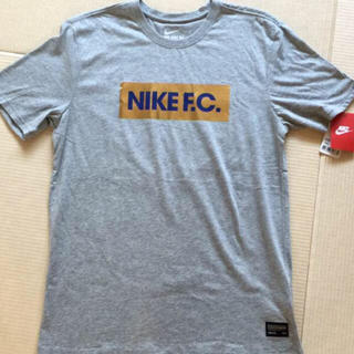 ナイキ(NIKE)のシーズンオフ特価！新品NIKE F.C.BOX LOGO ボックスロゴTシャツ(Tシャツ/カットソー(半袖/袖なし))